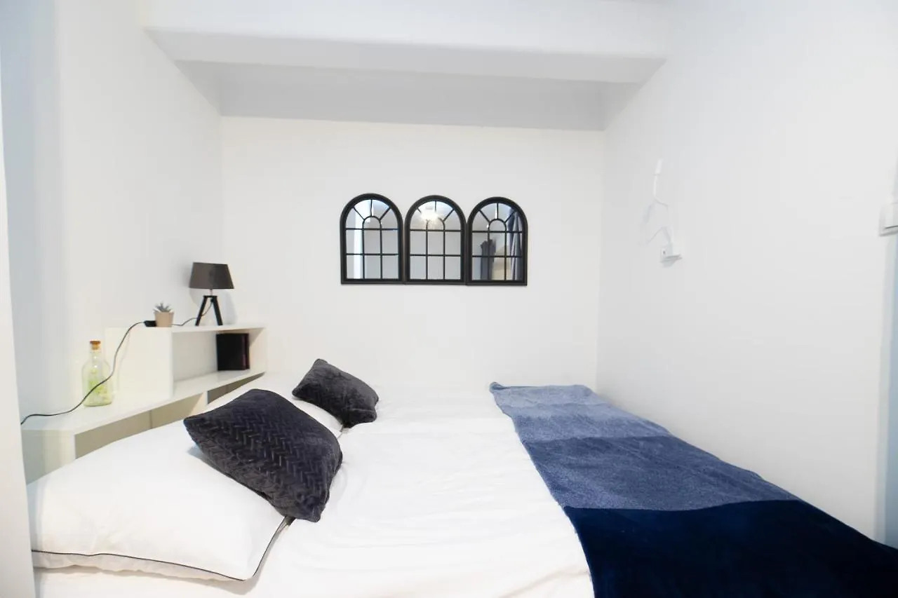 Design City Apartment With Free Parking Near Schoennbrunn Palace Vienna