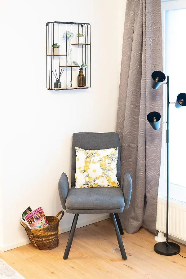 Design City Apartment With Free Parking Near Schoennbrunn Palace Vienna