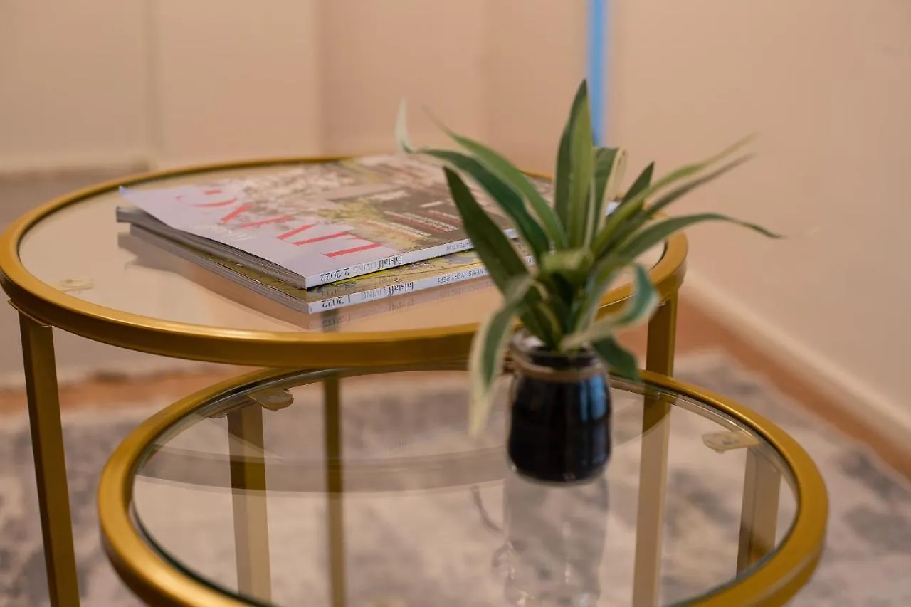 Design City Apartment With Free Parking Near Schoennbrunn Palace Vienna
